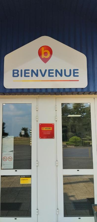 Initial By Balladins Sable Sur Sarthe Bagian luar foto
